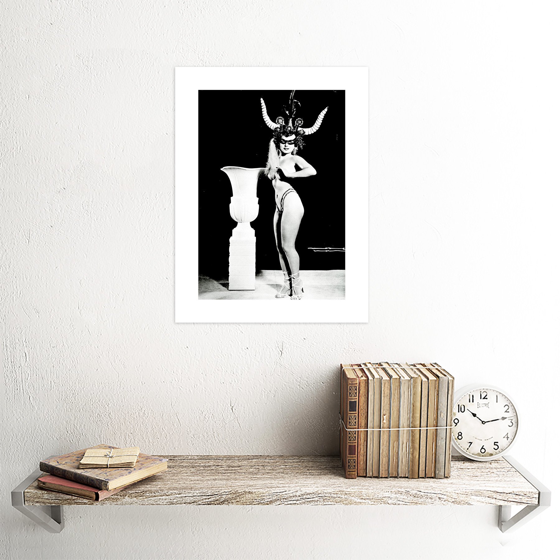 Amazon.com: Vintage Burlesque Dancer Bubbles Darlene Exotic Art
